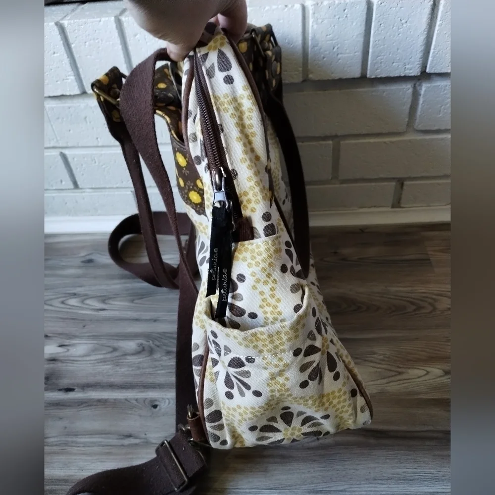 Petunia Pickle Bottom Diaper Bag Backpack in Daisy Dewdrops